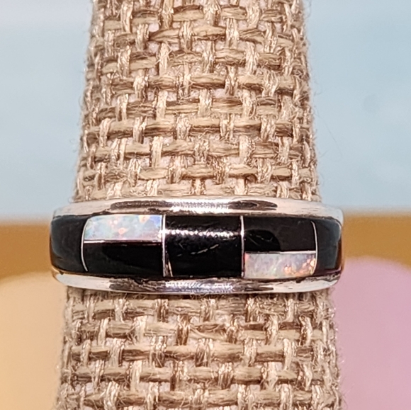 Sheryl Martinez Opal and Onyx Native Ring - Picture 3 of 4